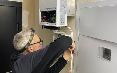 Резервне живлення для бізнесу: як працювати навіть під час блекаутів і не втрачати прибуток